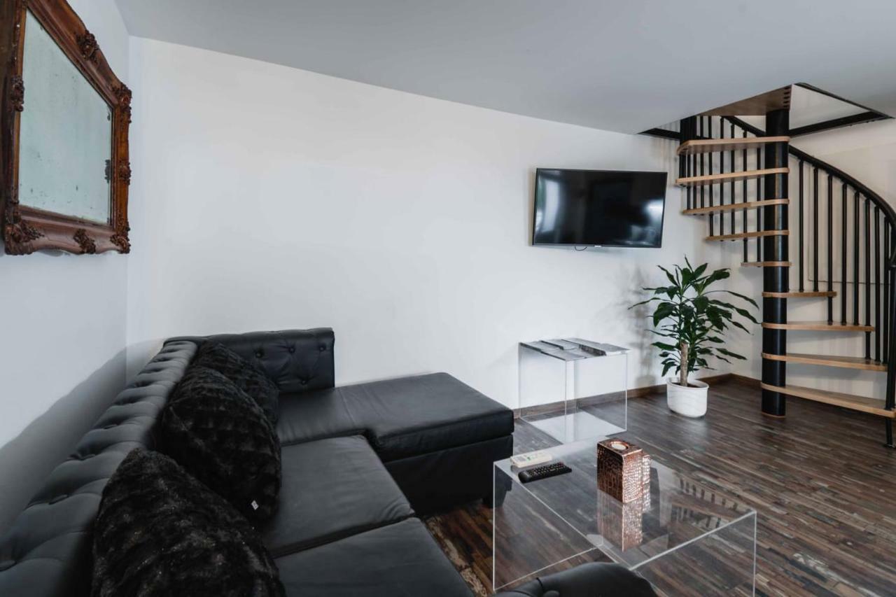 Bacrizza Gallery Apartment 希贝尼克 外观 照片