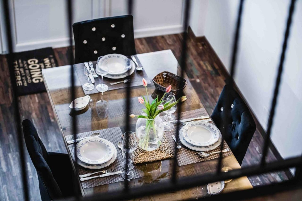 Bacrizza Gallery Apartment 希贝尼克 外观 照片