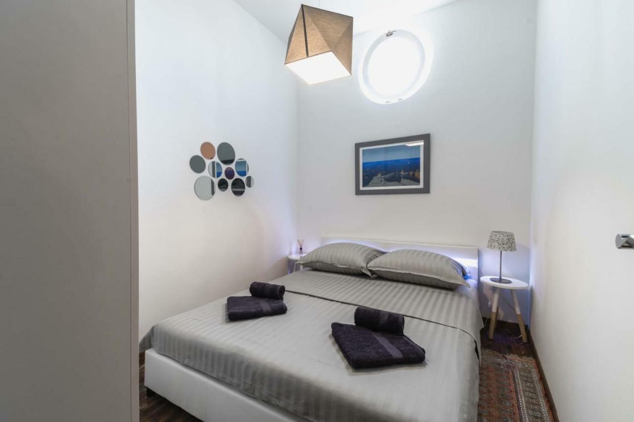Bacrizza Gallery Apartment 希贝尼克 外观 照片